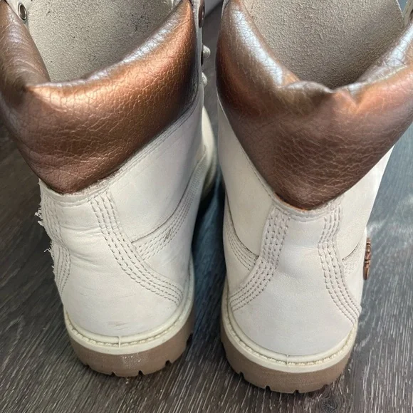 Timberland Boots - Picture 2 of 5